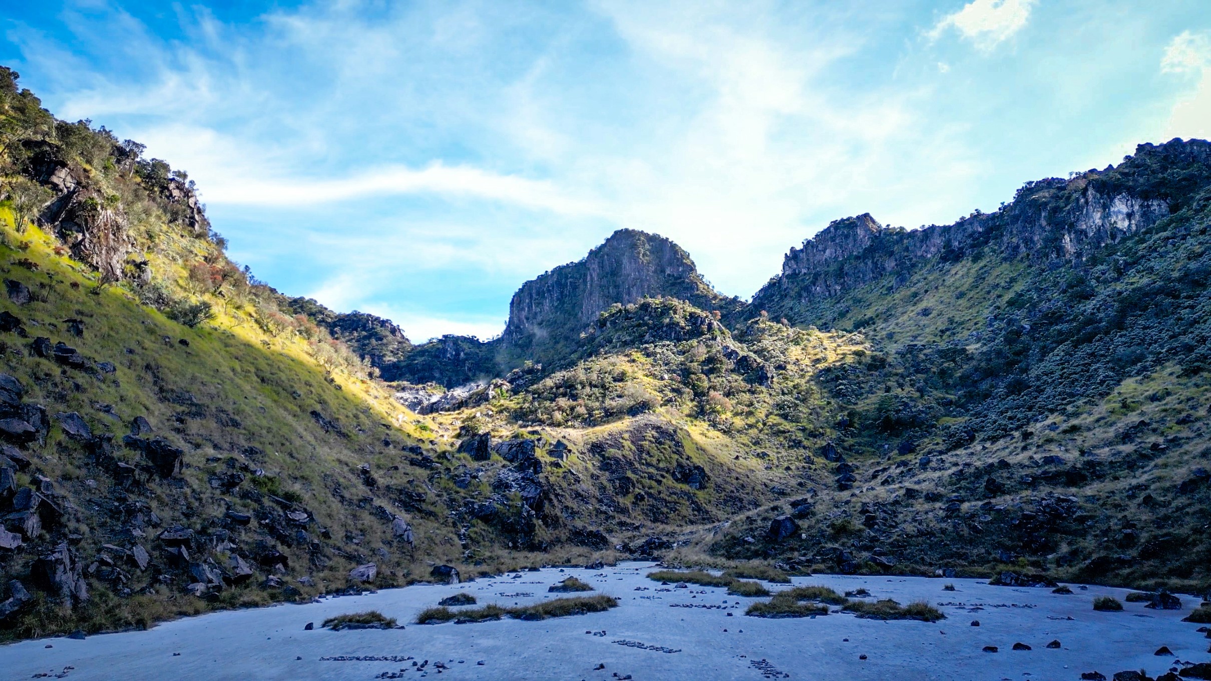 The Double “S” Expedition: Sumbing & Sindoro Traverse gallery 12