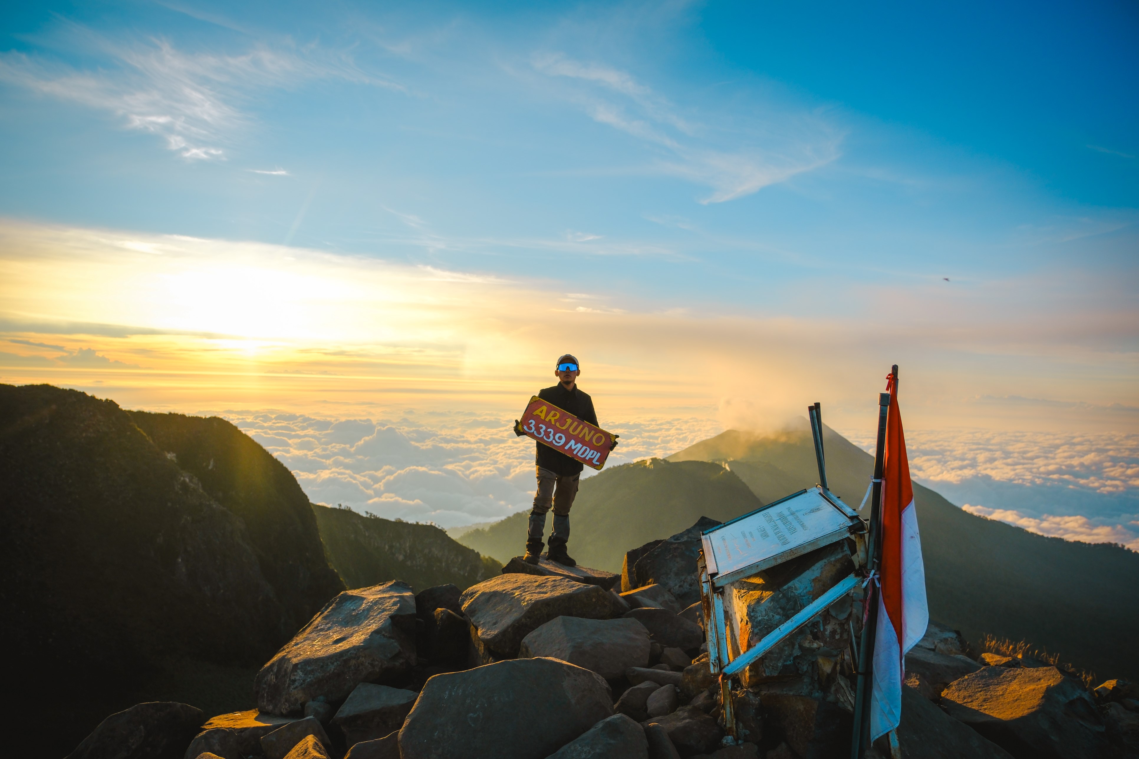 Mount Arjuno Sacred Peak: Ancient Shrines & Hot Springs gallery 8